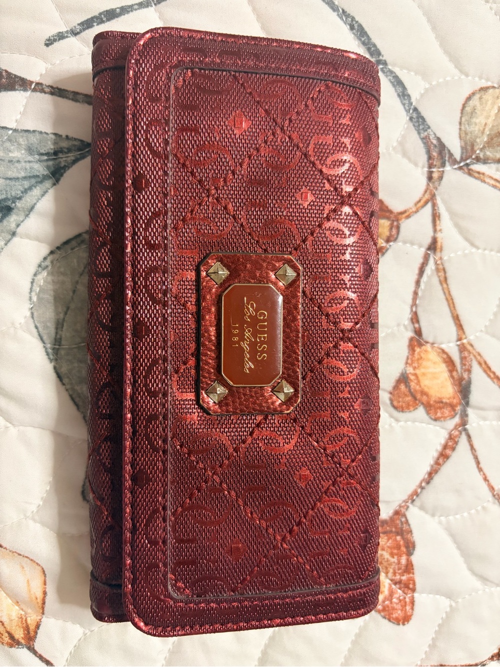 GUESS Metallic Red Logo Plaque Wallet